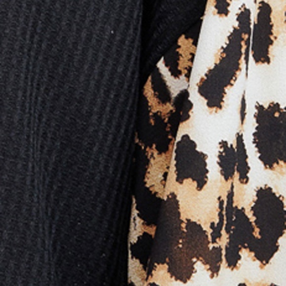Black Thermal Animal Print Bell Sleeves Top - Picture 5 of 6